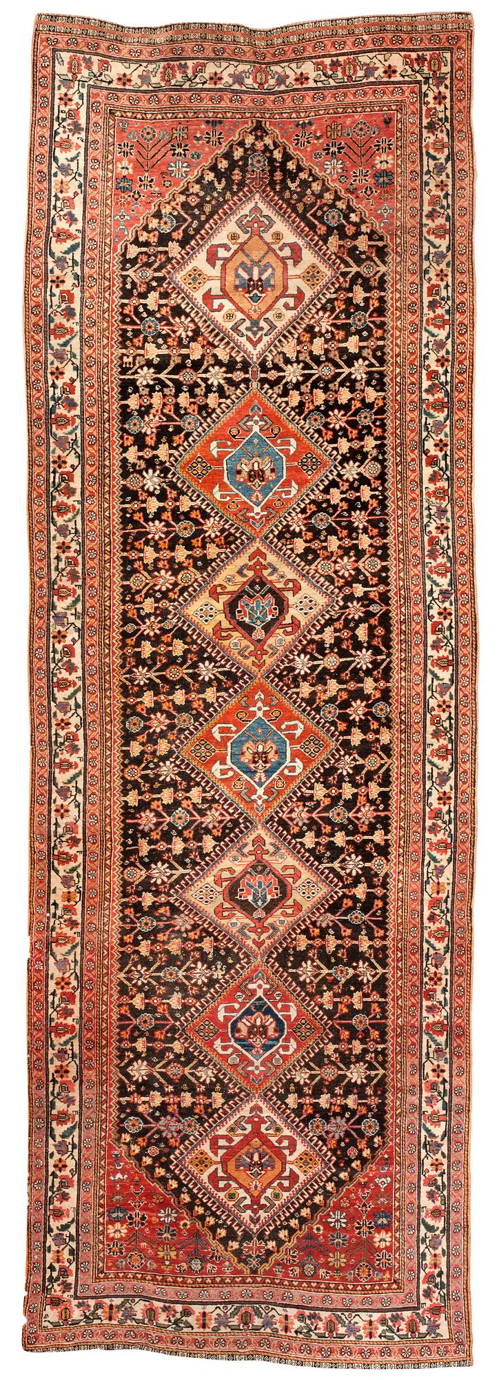 SEMIANTIK KASHGAI GALLERI. 340,5 x 111,5 cm.