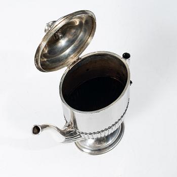 CG Hallberg, kaffeservis, 3 delar, silver, gustaviansk stil, Stockholm 1902.