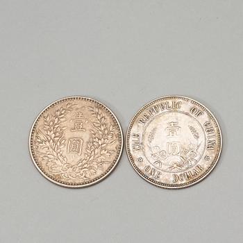 Two silver coins, Republic, early 20th Century.