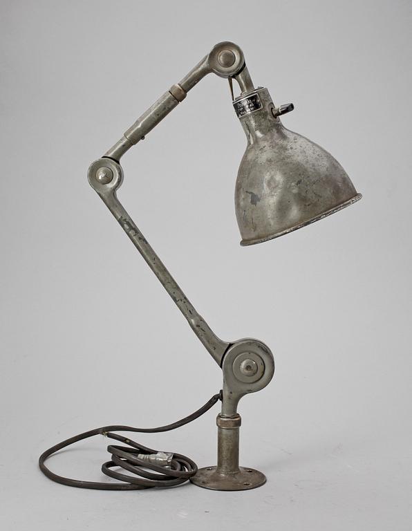 BORDSLAMPA, industri, PeFeGe, 1900-talets första hälft.