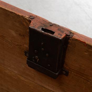 Chest, folk art, 18th century.
