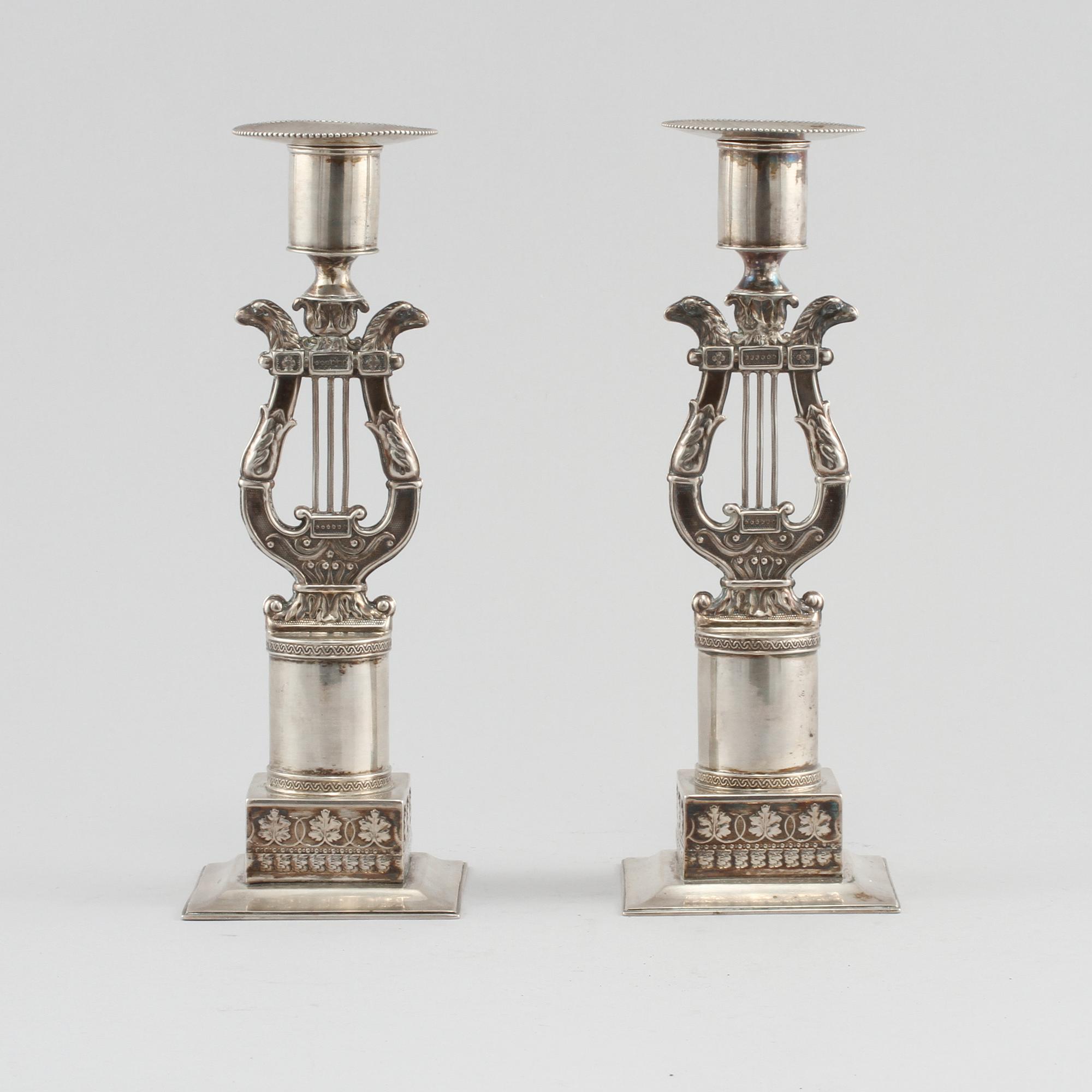 LJUSSTAKAR, ett par, silver, Johan Fredrik Björnstedt, Stockholm, 1822, vikt 436 g.