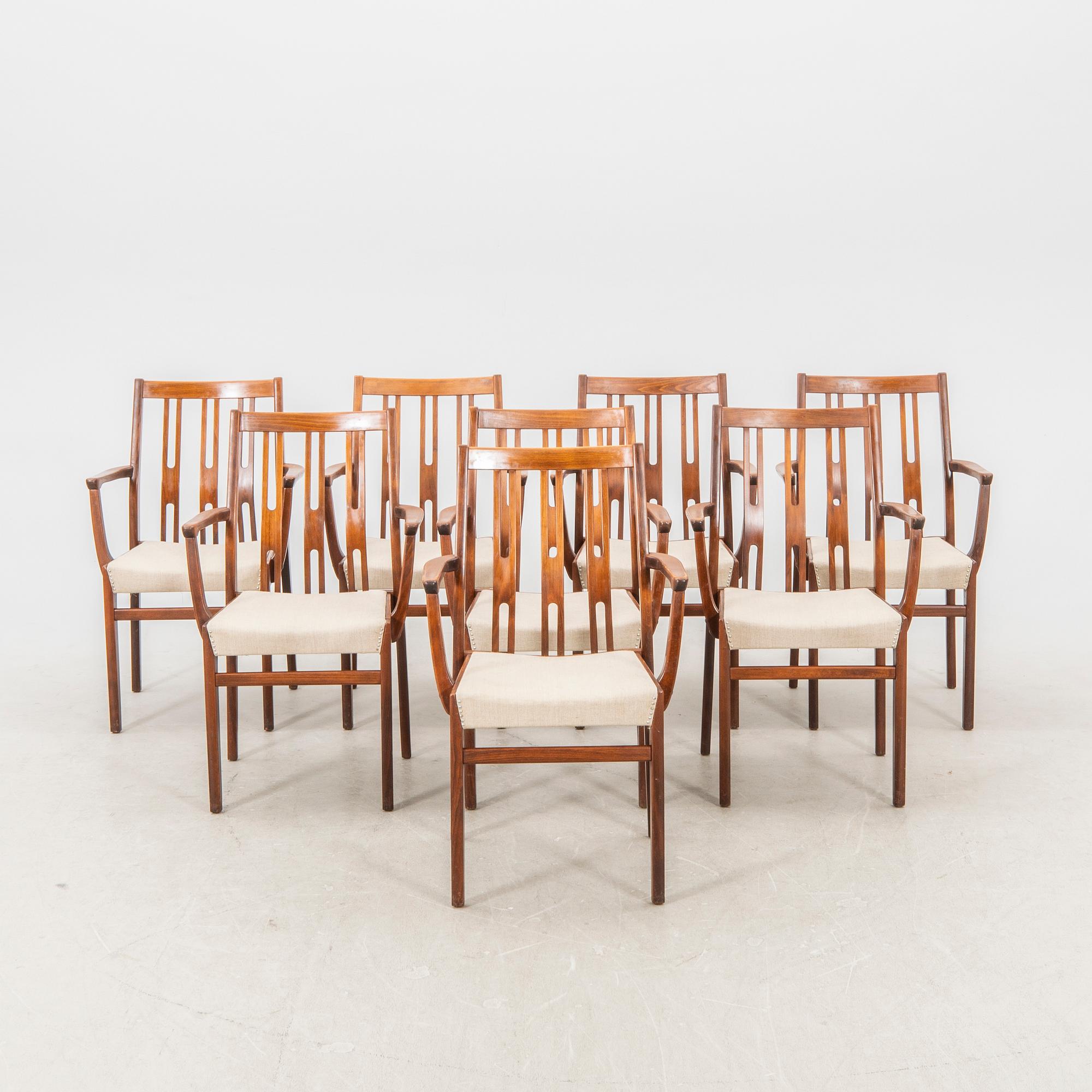 Stolar 8 st 1900-talets andra hälft.