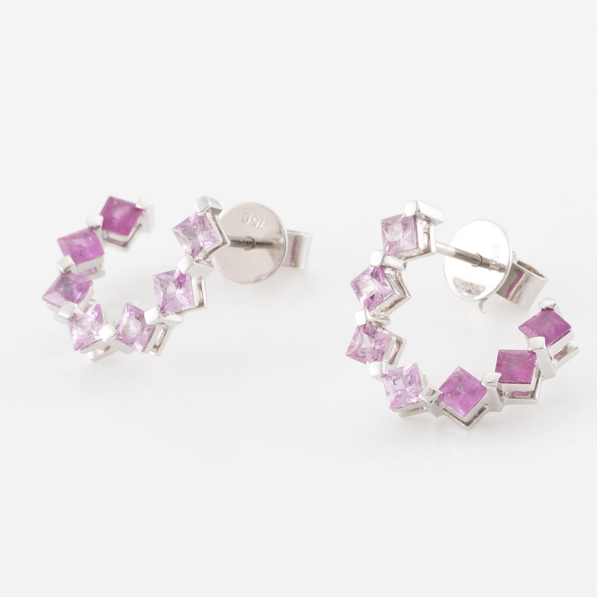 Örhängen 18K vitguld med rosa safirer.