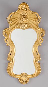 SPEGEL, rokokostil, monogrammärkt "AE" a tergo. 1900-talets andra hälft.