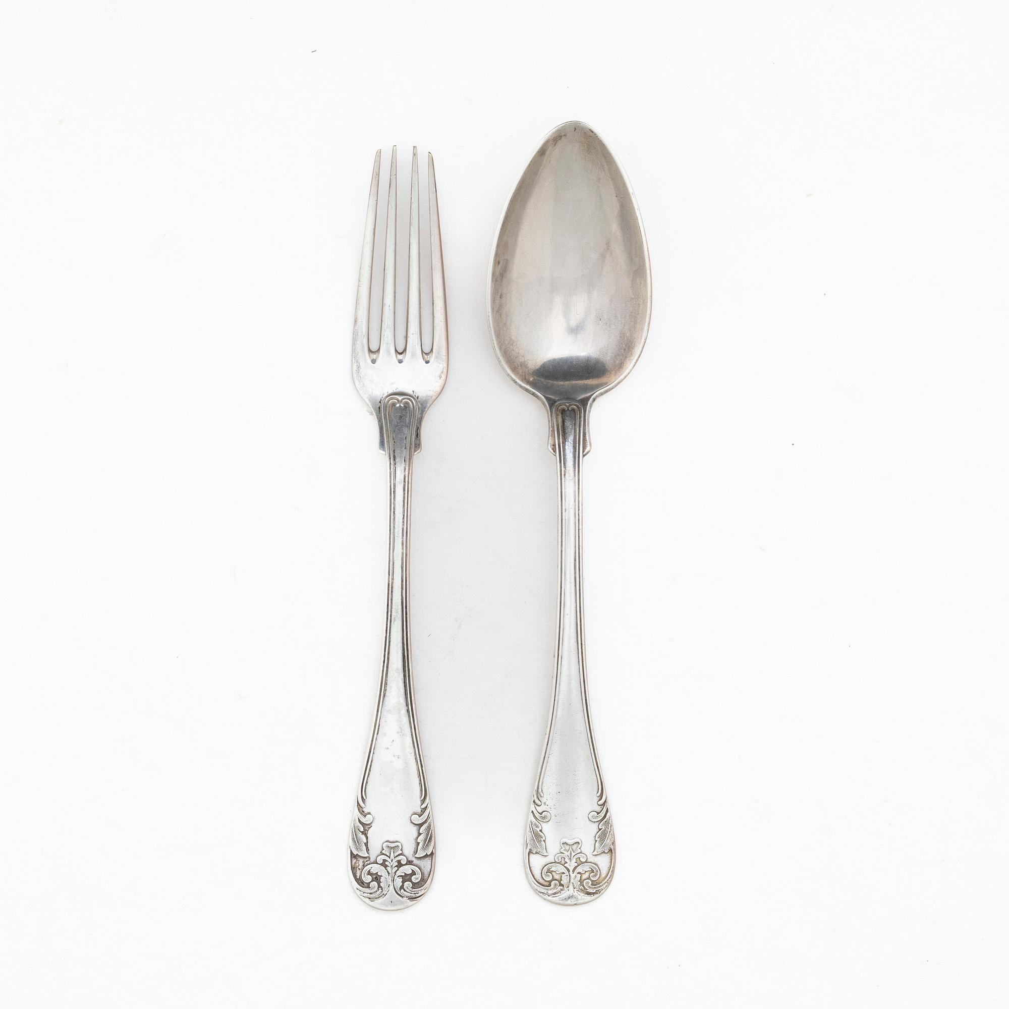 Bestick, 23 st, silver, "Fransk Lilja", C.G.Hallberg, Stockholm, 1901.