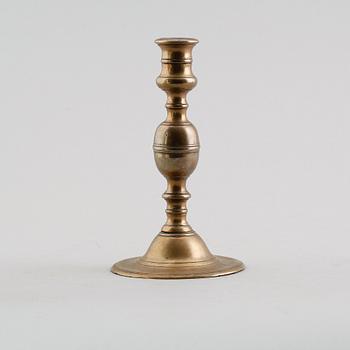 LJUSSTAKE, mässing, 1600-tal.