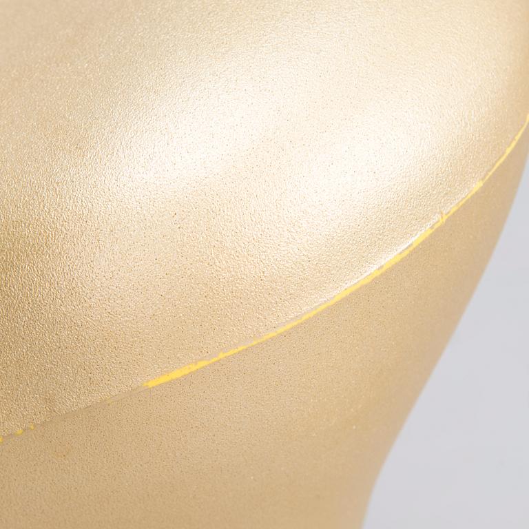 RAHI, "The Tooth Stool", design Philippe Starck, muovia.