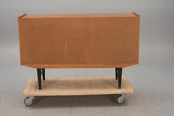 SIDEBOARD, Troeds, Bjärnum, 1950-tal.