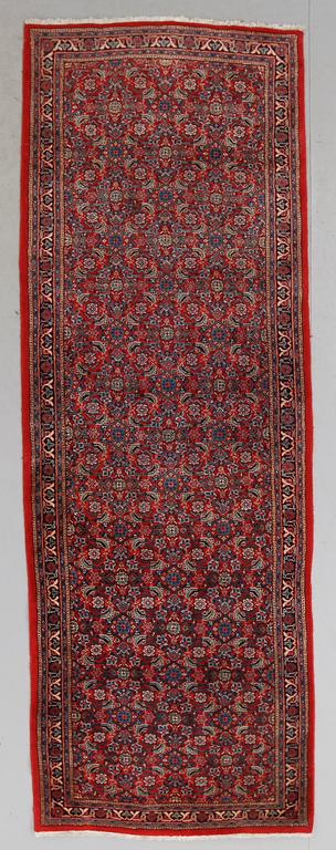 MATTA, orient, ca 309 x 108 cm.