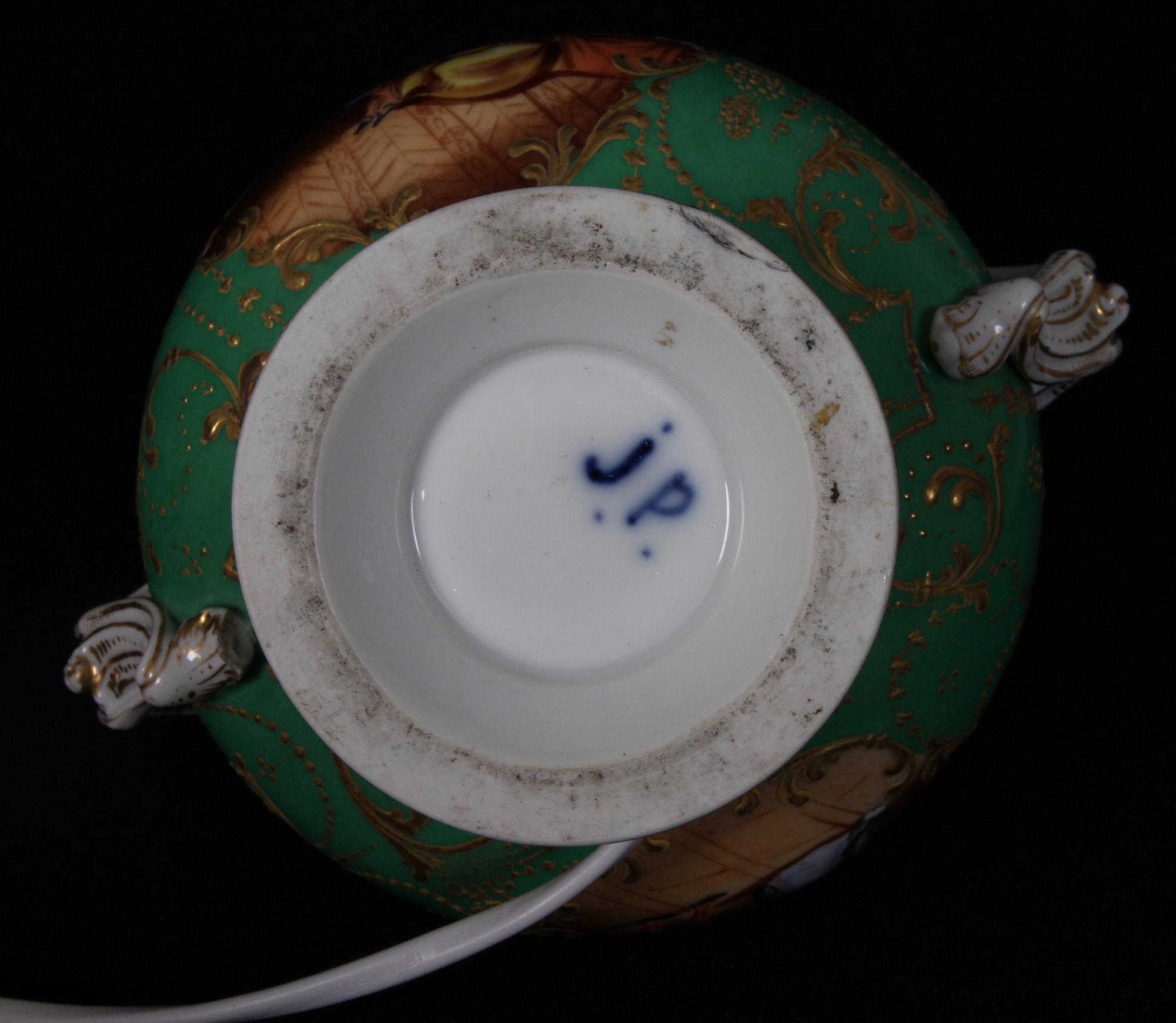 BORDSLAMPA, porslin, senempire, 1800-tal. Märkt JP.