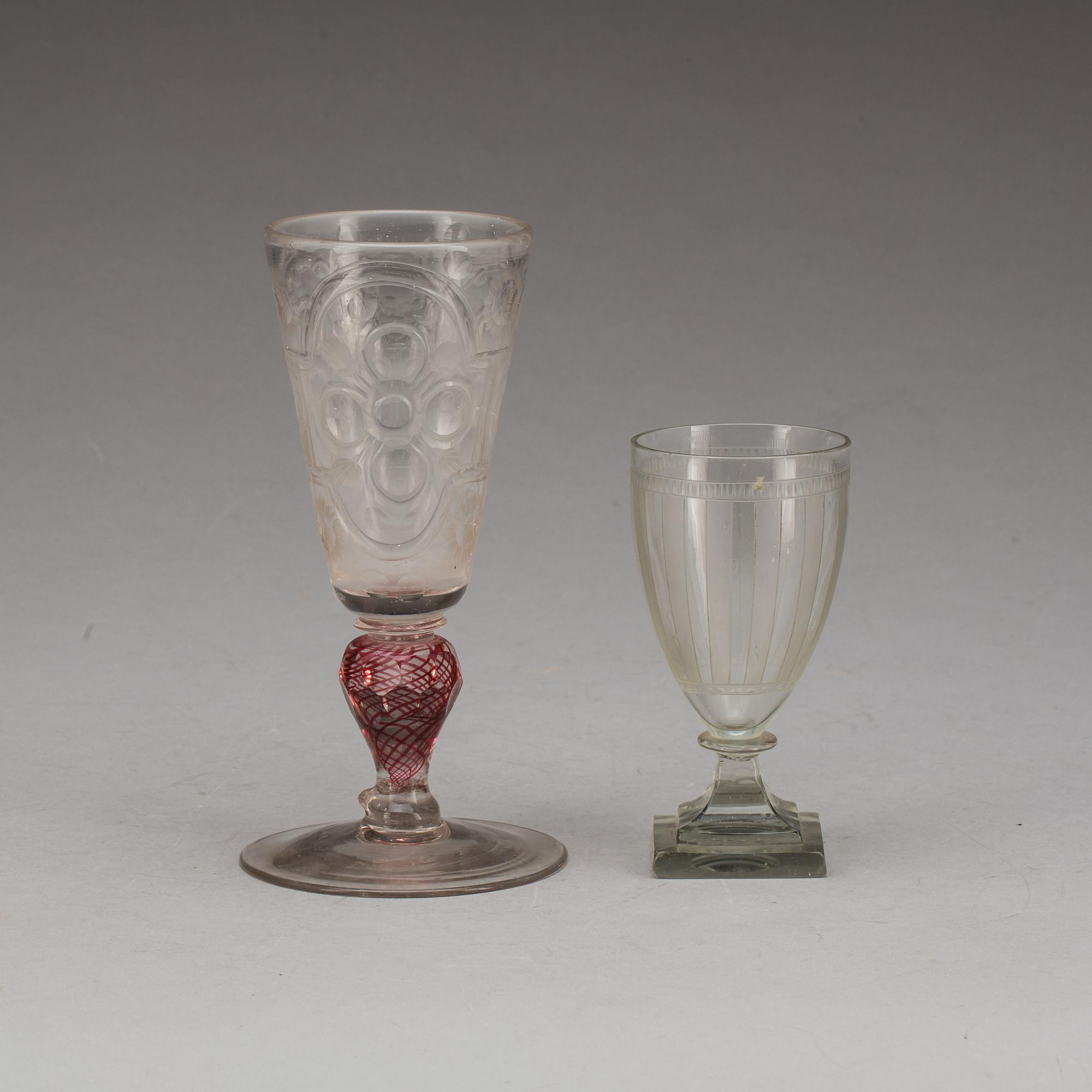 VINGLAS samt POKAL, glas, Sverige resp Tyskland, 1700/1800-tal.