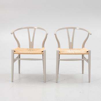 Hans J. Wegner, stolar, ett par, "Y-stolen", modell CH-24, Carl Hansen & Søn, Danmark.