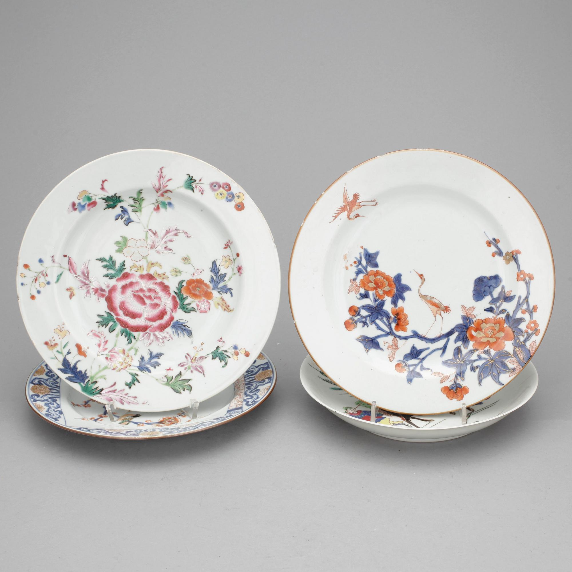PARTI KINA, 4 del, bland annat en med färger ur famille rose-paletten. Sydostasien. Mestadels 1700-tal samt en 1900-tal.