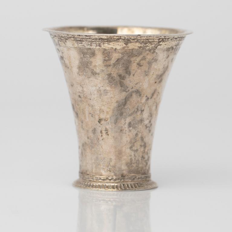 Cup, silver 18th century.