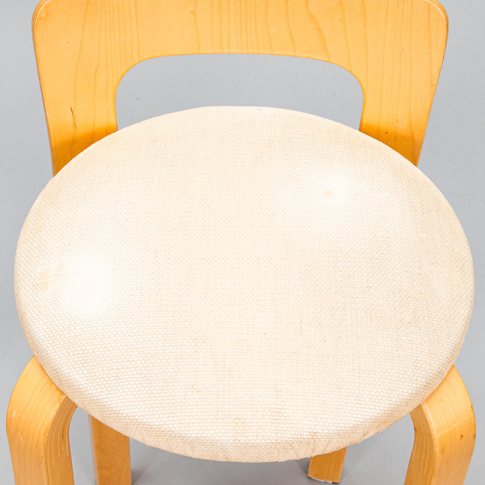 Alvar Aalto, Alvar Aalto, A pair of K65 bar stools, Artek, Finland, late 20th century.