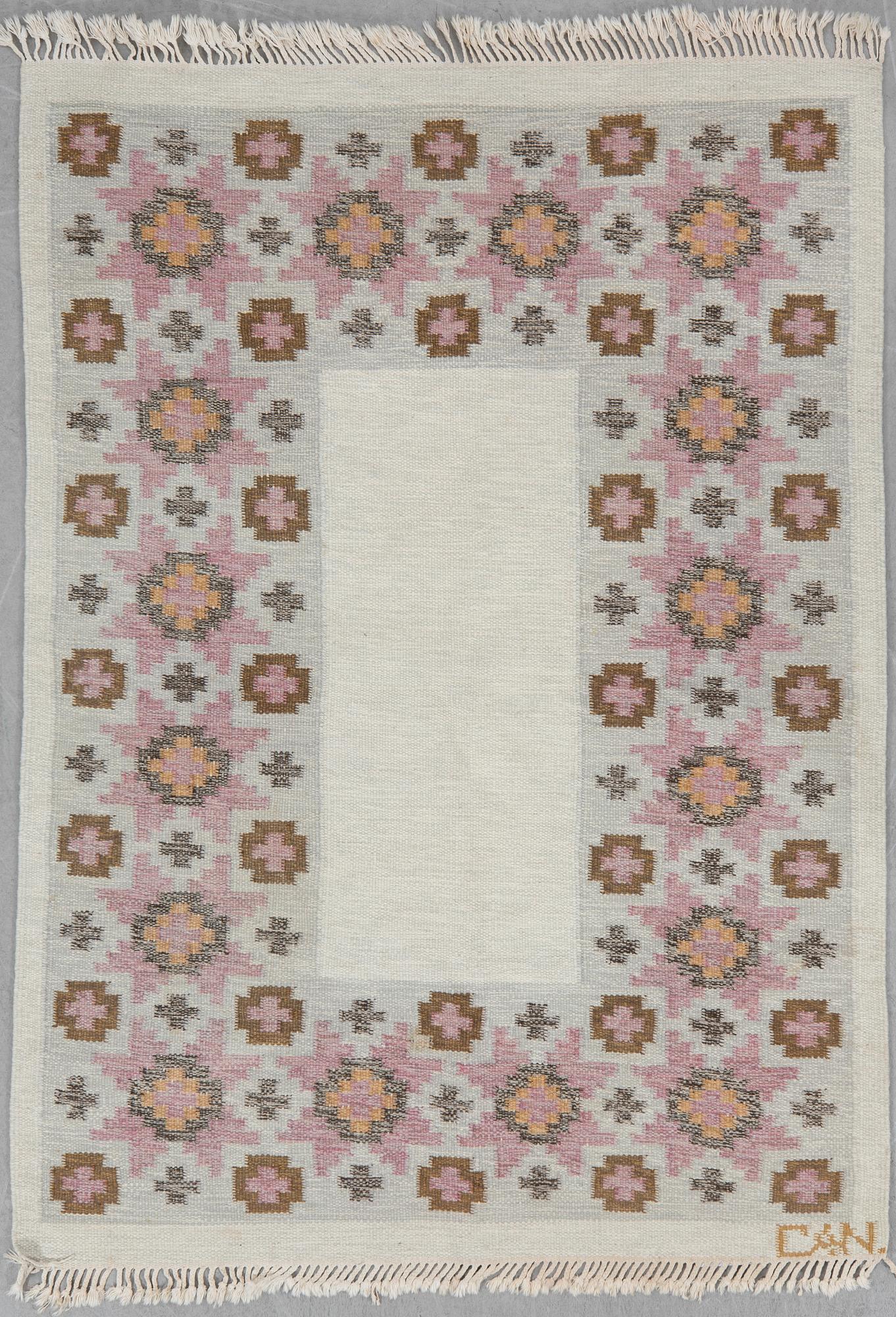 Rug, röllakan, 191 x 137 cm.