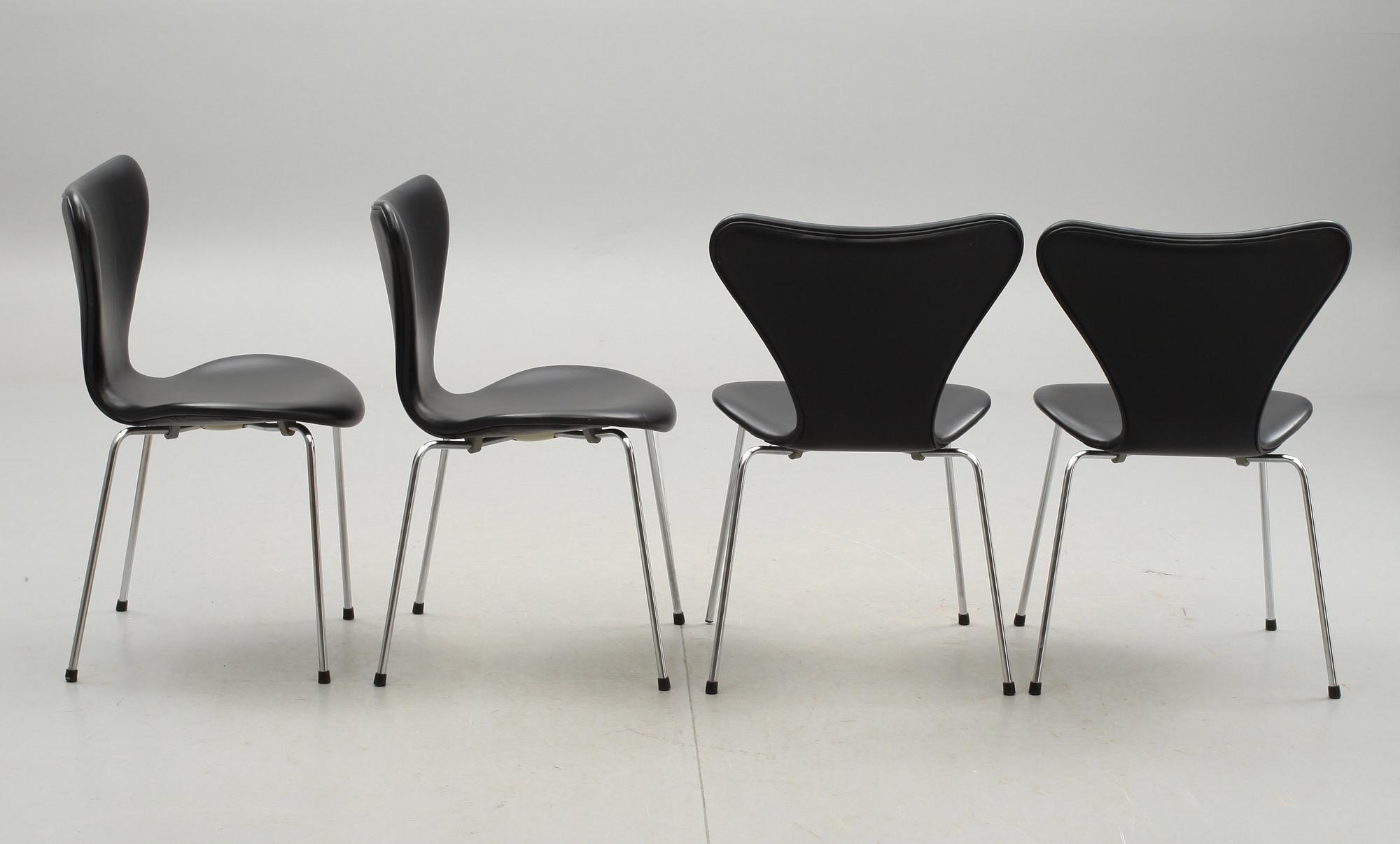 STOLAR, 4 st, "Sjuan", design Arne Jacobsen för Fritz Hansen, Danmark, 1980.