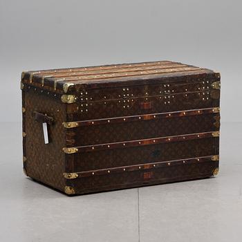 LOUIS VUITTON, a Monogram canvas trunk, early 20th century.