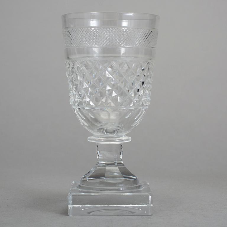 GLASSERVIS, 18 delar, omkring 1900.