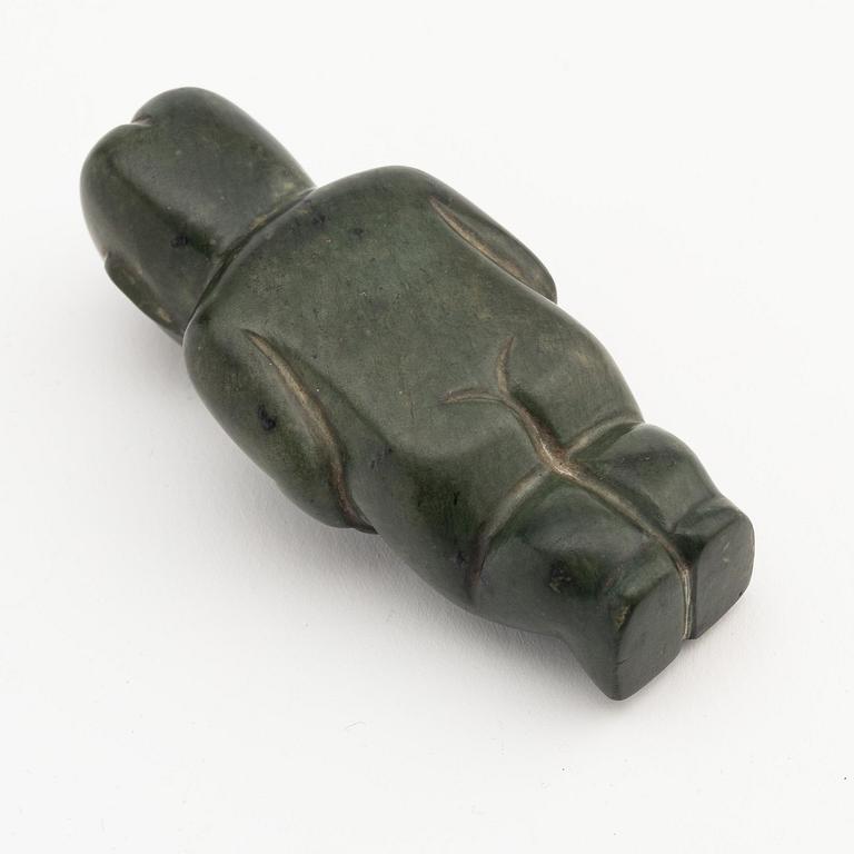 Figurin, grön sten, troligen Olmekisk 2500 f.Kr-250 e.Kr.