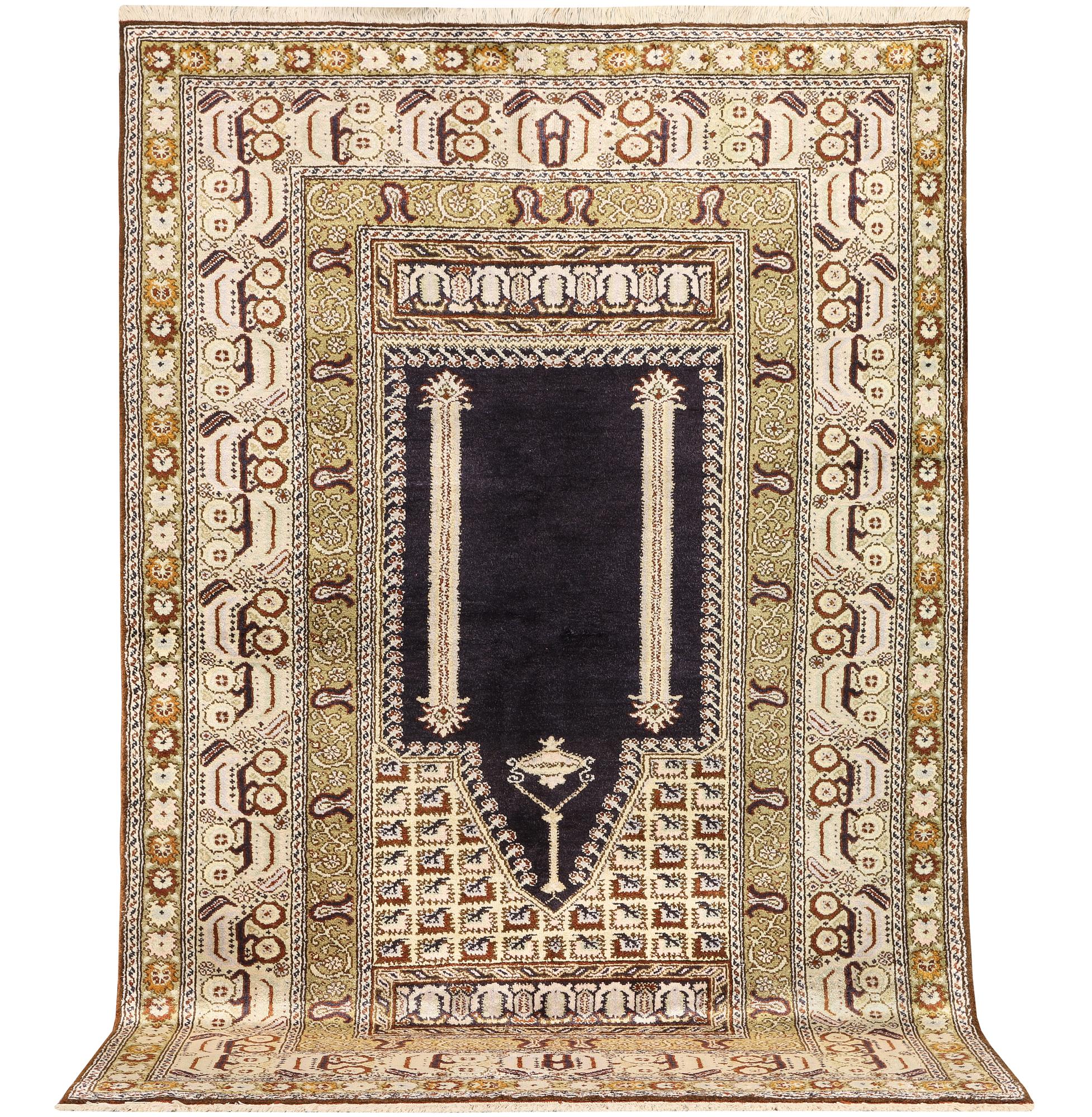 Matta, Kayseri, silke, ca 183 x 122 cm.