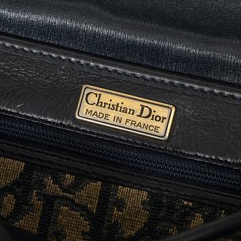 Christian Dior, Translation: "bag and wallet, vintage".