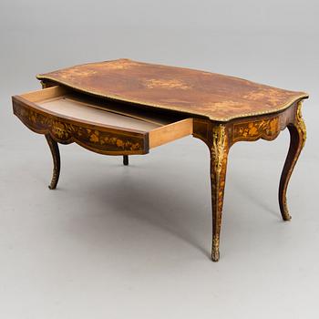 SKRIVBORD, 1800-talets senare hälft.