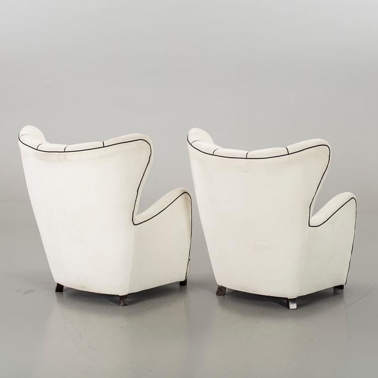 FLEMMING LASSEN, attributed to pair of armchairs.