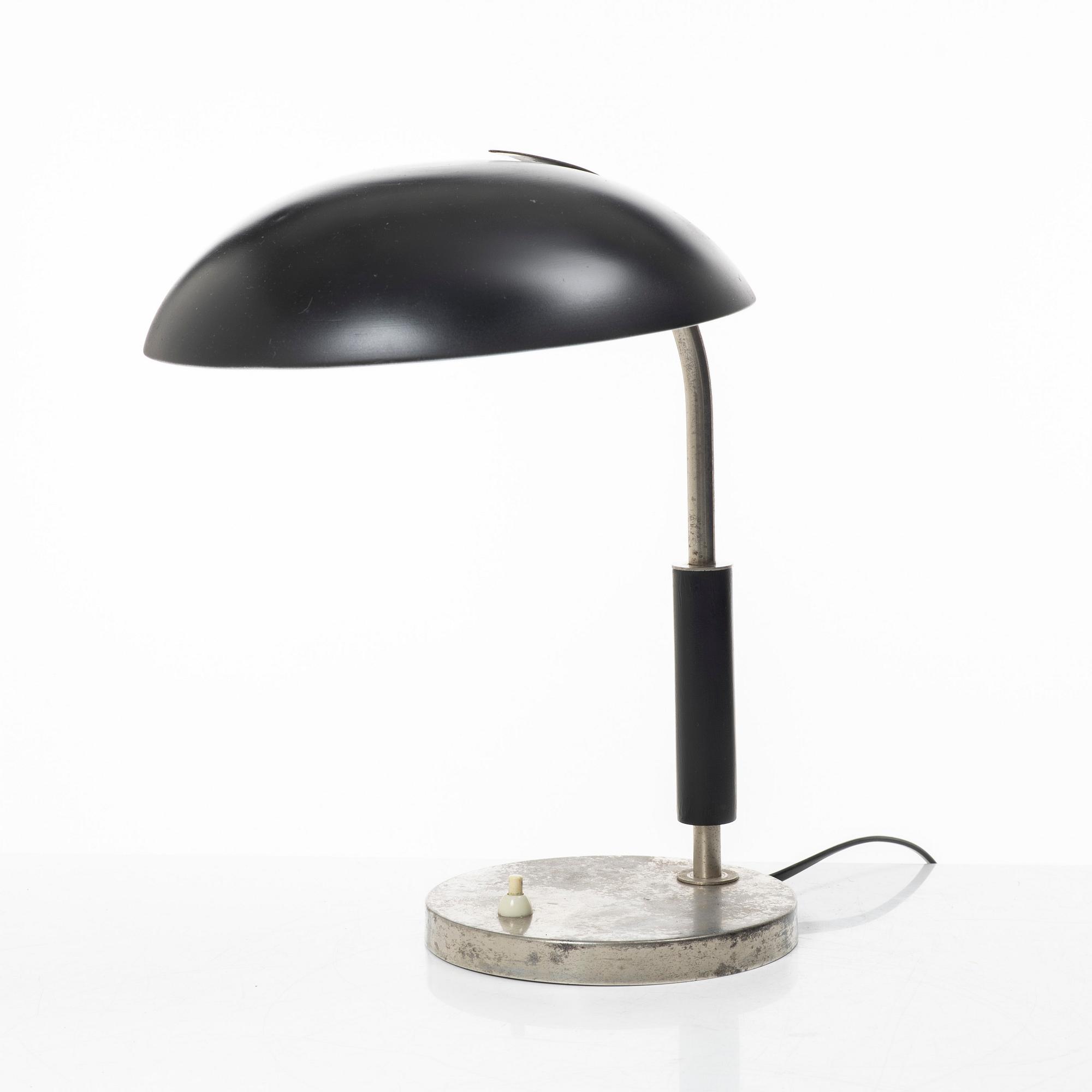 Harald Notini, a table lamp, model "15091 A", Arvid Böhlmarks Lampfabrik, Stockholm, 1930s.