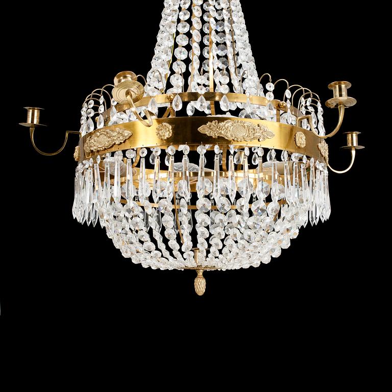 LJUSKRONA, Gustaviansk stil, 1900-tal. Höjd: ca 90 cm.