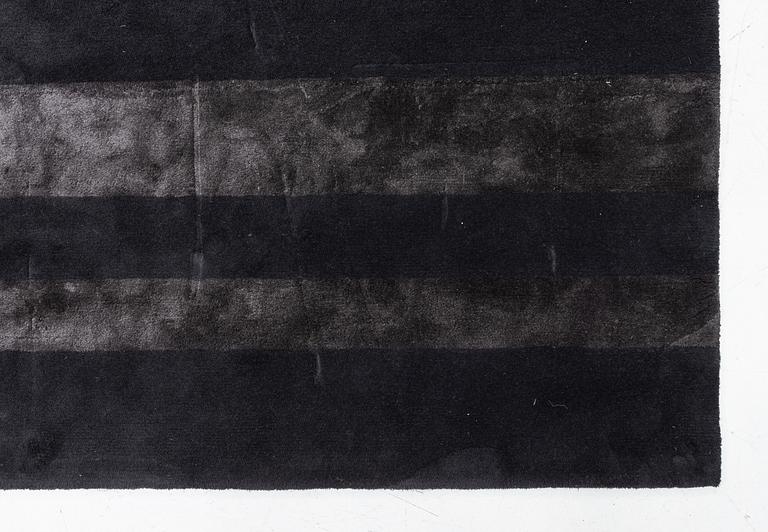 Rodolfo Dordoni, Matta, "Dibblets Barcode", Minotti, Italien. ca 400 x 300 cm.