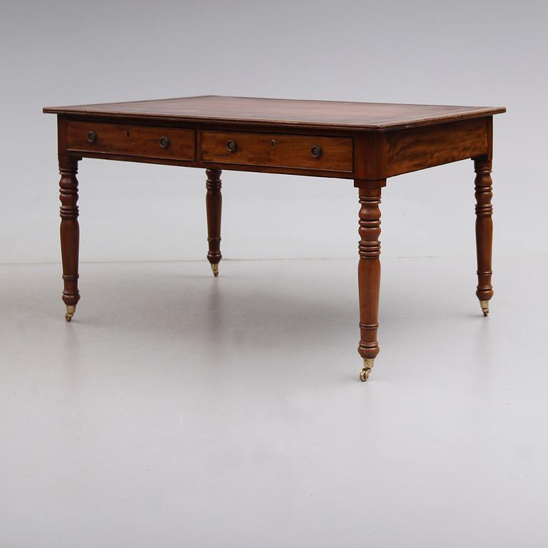 SKRIVBORD, England, 1800-talets andra hälft.