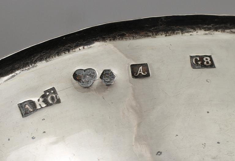 PUNSCHMUGGAR, 6 + 6, silver, HÅBK samt ARÖ, 1930-tal. Vikt 470 g.
