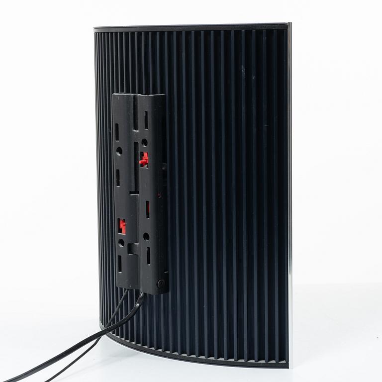 Bang & Olufsen, stereo system, “BeoSound 3200”, and a pair of speakers, “Beolab 4000”, early 2000s.
