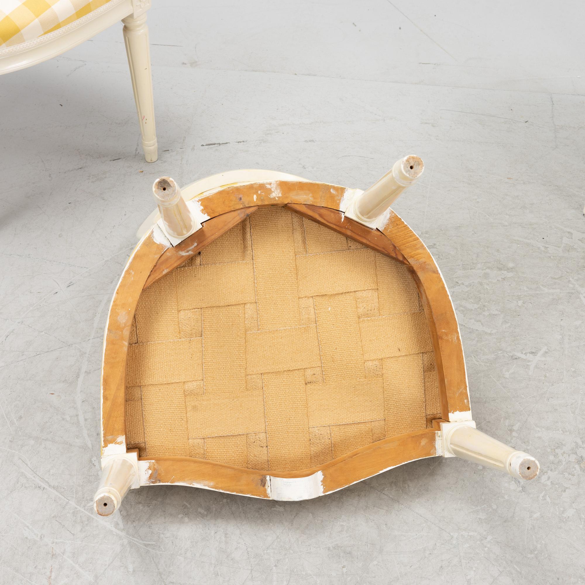 Stolar, 3 st, gustaviansk stil, omkring 1900.