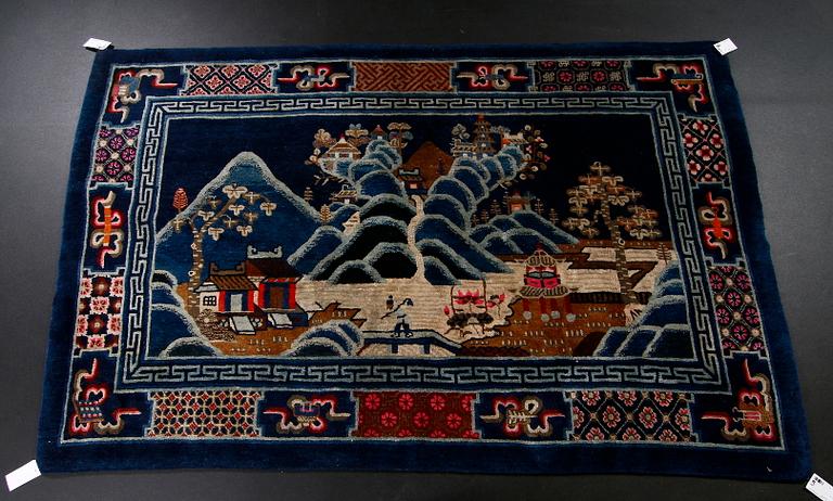 MATTA, Kina, 1900-talets mitt. Ca. 210x136.