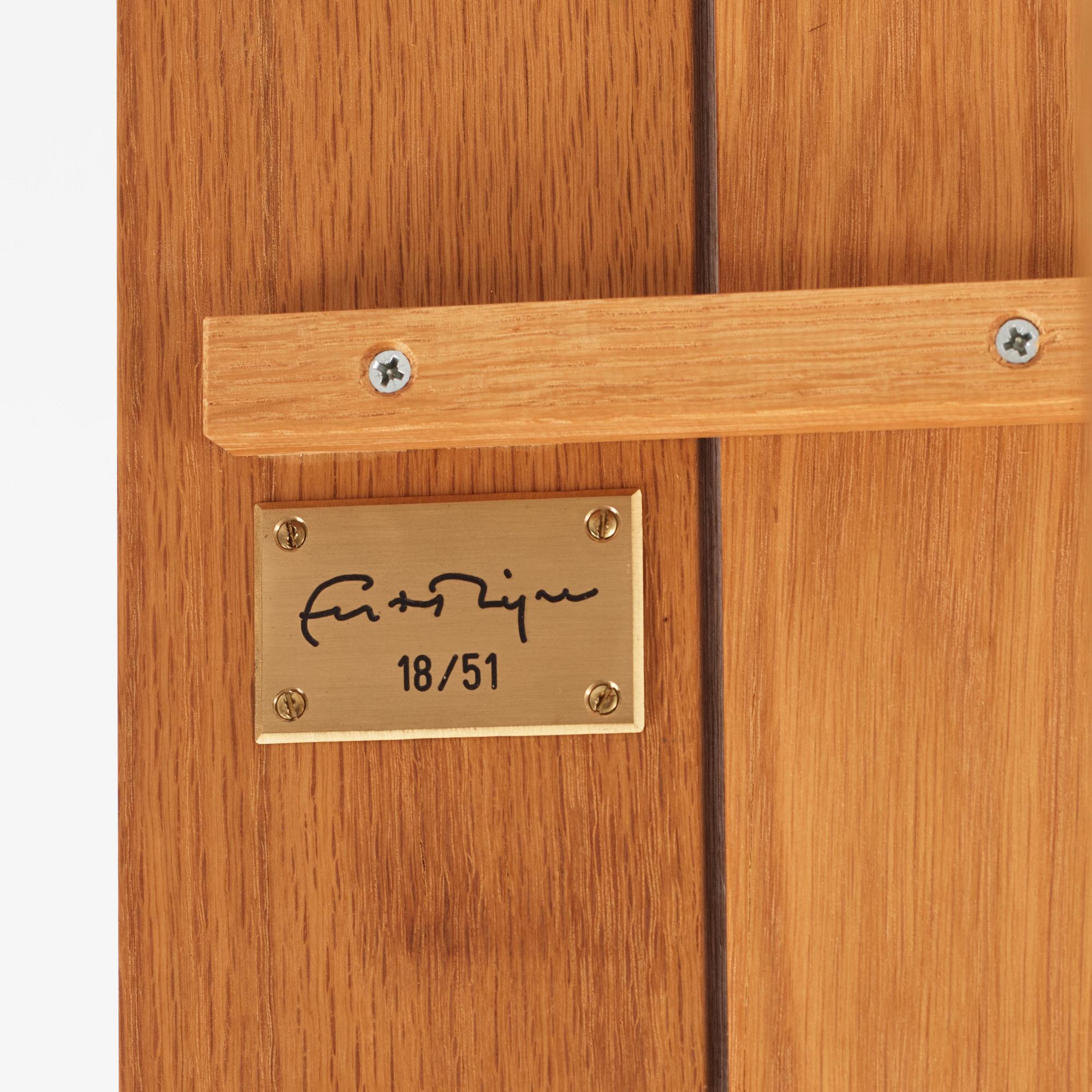 Ernst Billgren, a "Tjyvar" bench, ed. 18/51, Asp Snickeri, Stockholm 2006.