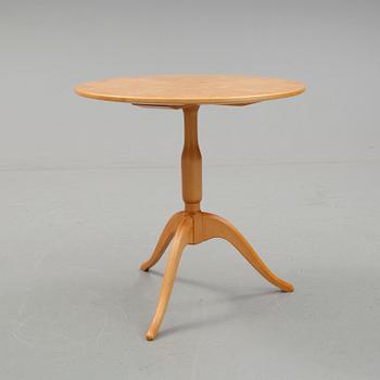 CARL MALMSTEN, salongsbord, "Båstad", brännmärkt CM, möbelsnickare Erik Johansson.