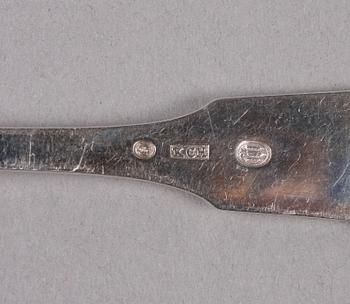 UPPLÄGGNINGSBESTICK, 7 st, silver. 1800/1900-tal.