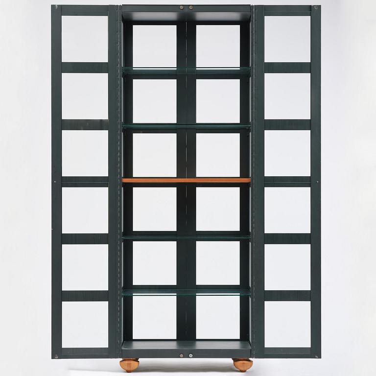 Johanna Lagercrantz, skåp, "Parad", ed. 43/55, Lammhults, efter 1990.