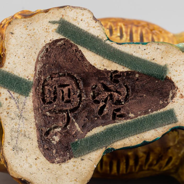 GUNNAR NYLUND, two stoneware sculptures of horses, Rörstrand, Sweden mid 20th century.