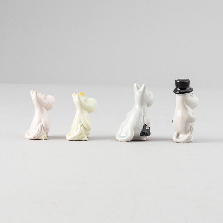 Leo Tykkyläinen, figuriner, 4 st, kermaik, Mumin, Arabia, Finland, 1950-tal.