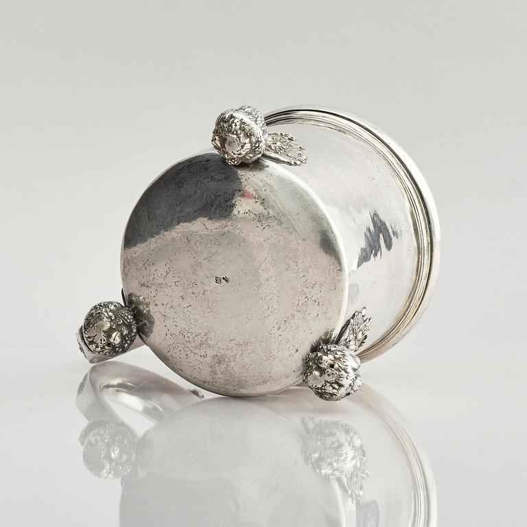 A Swedish 17th century parcel-gilt silver tankard, mark of Erik Månsson Schmidt, Stockholm (active 1675-1686).