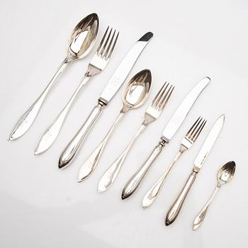 Silverbestick, 108 delar, "Svensk Spetsig", Axel Larsson, Helsingborg, 1900-talets första hälft.