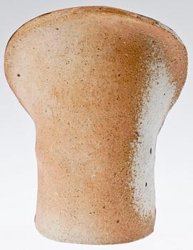 FIGURIN, keramik, Lisa Larson Gustavsberg. Sign o dat 79.