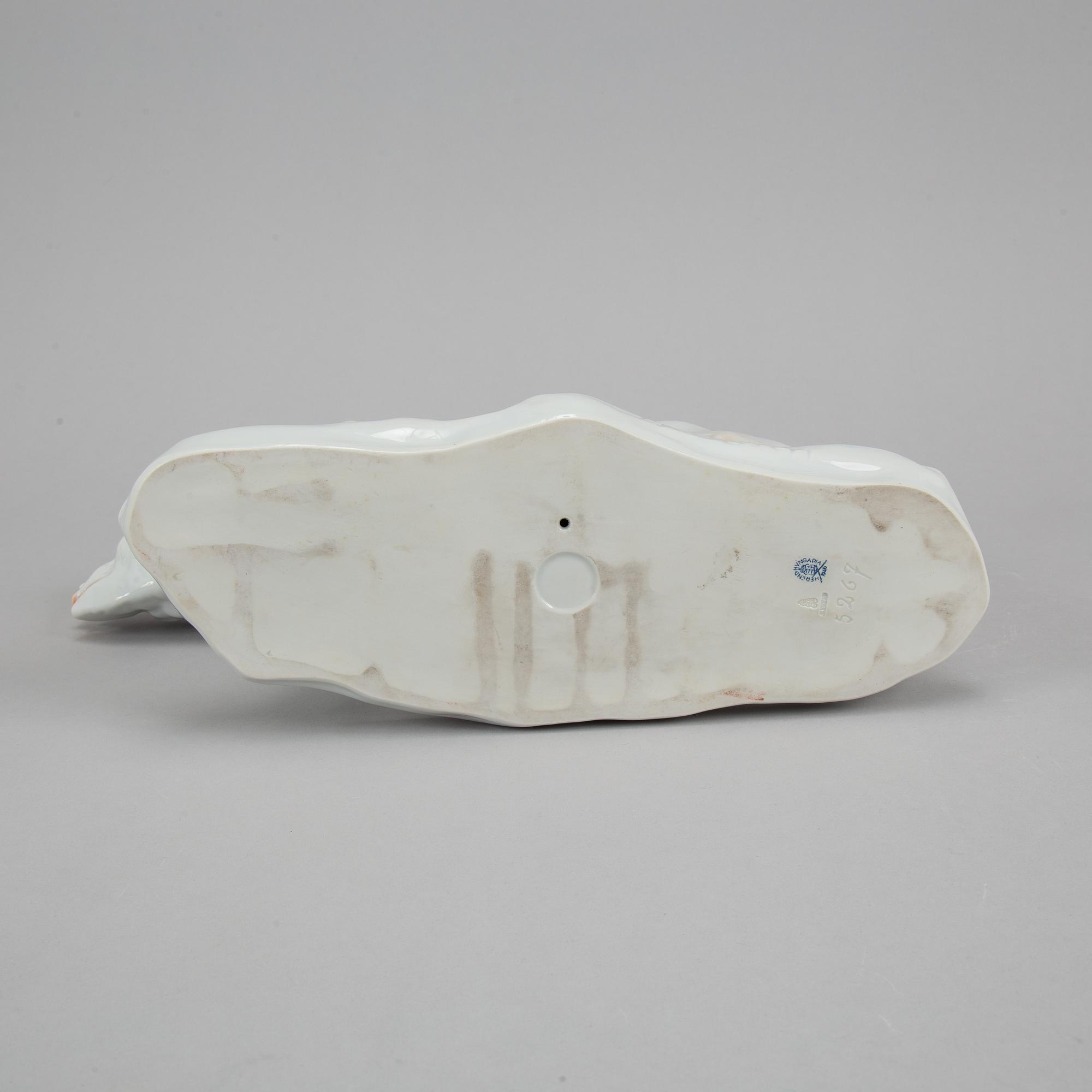 Herend, a 5267 porcelain polar bear, Hungary.
