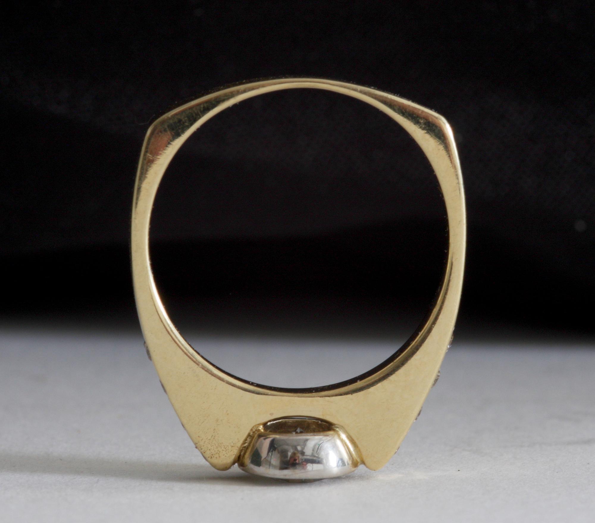 RING, guld 14K med briljant c:a 0.59 ct.