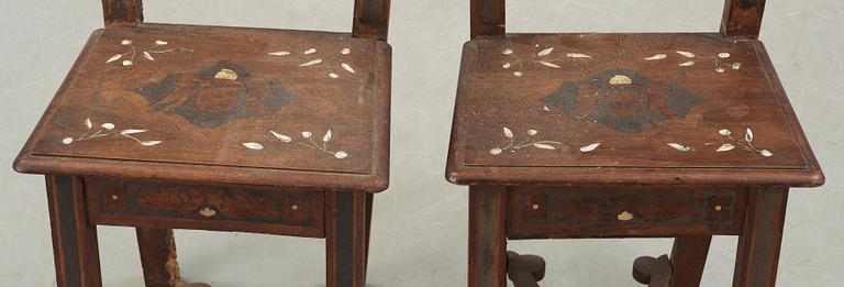 STOLAR, ett par. Sydeuropa, 1700/1800-tal.