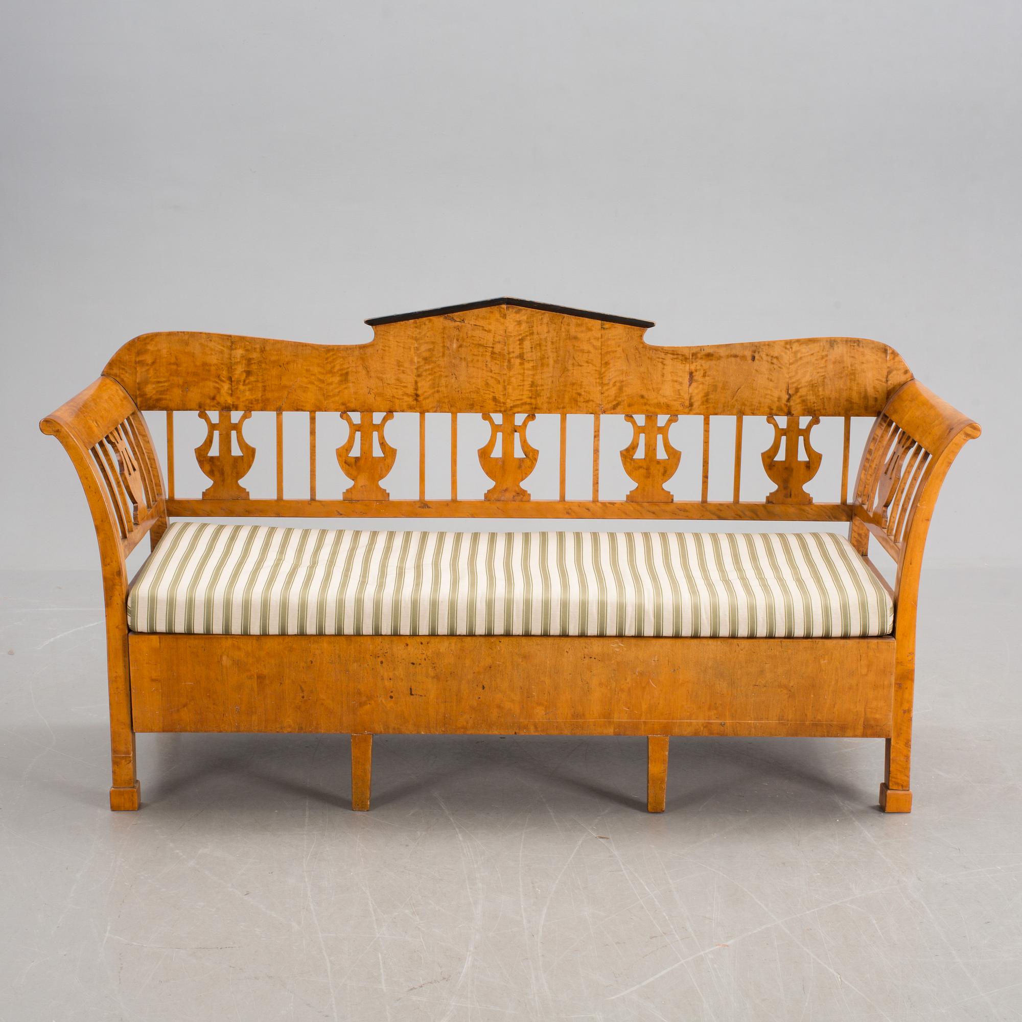 SOFFA, Karl Johan, 1800-tal.